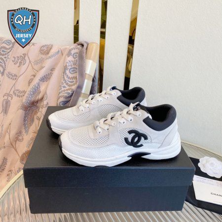 Chanel Low Top Trainer Casual White