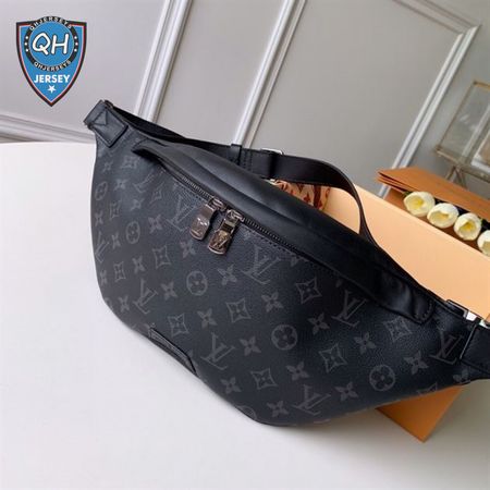 discovery bumbag - lmb338