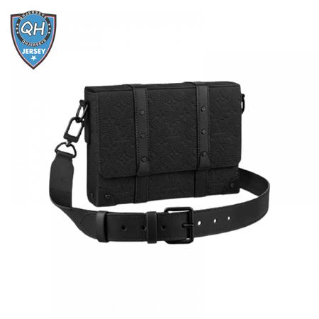 trunk messenger bag taurillon monogram leather lmb016