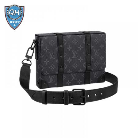 trunk messenger monogram eclipse coated canvas lmb014