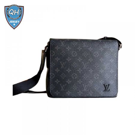 district pm monogram eclipse canvas lmb024