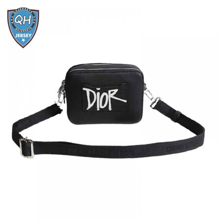 DIOR BELT BAG 002