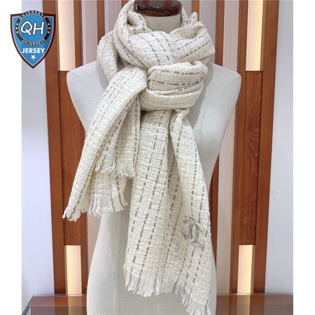 chanel 100% cashmere scarf