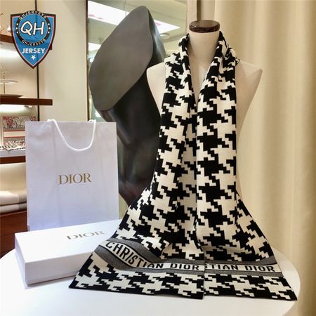 dior 30 montaigne scarfs