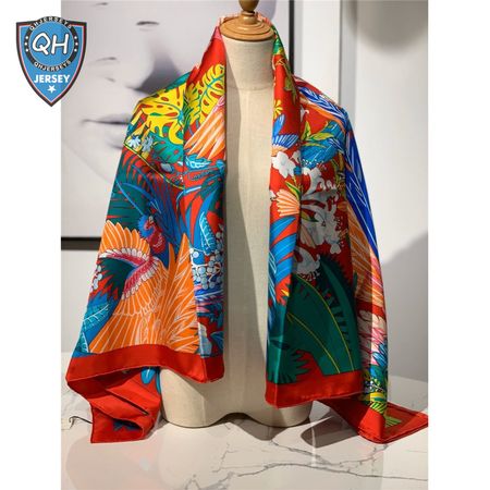 hermes ladies summer silk scarf red