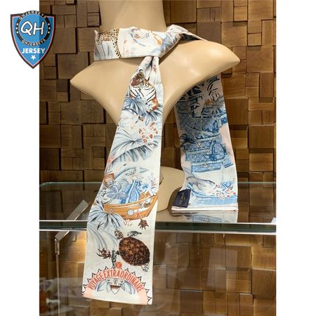Voyage Extraordinaire silk scarf white