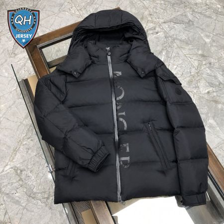 Moncler Down Jacket MC330194