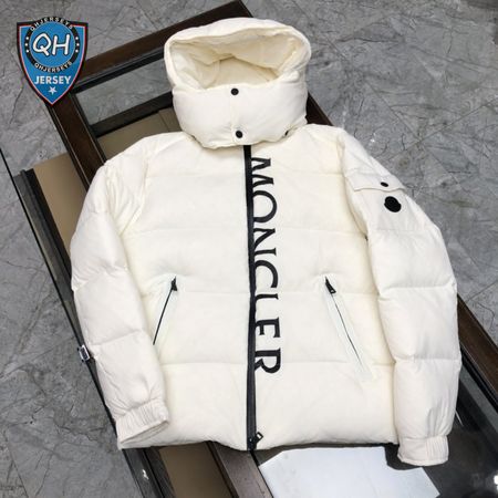 Moncler Down Jacket MC330195