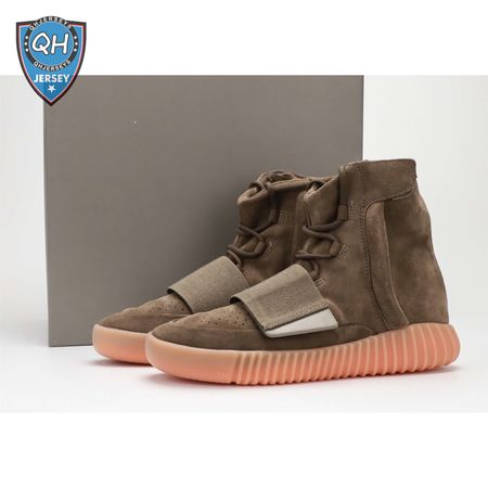 YEEZY Boost 750 chocolate SIZE: 40-50