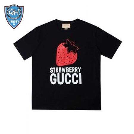 Gucci Strawberry T-Shirt - GC0022