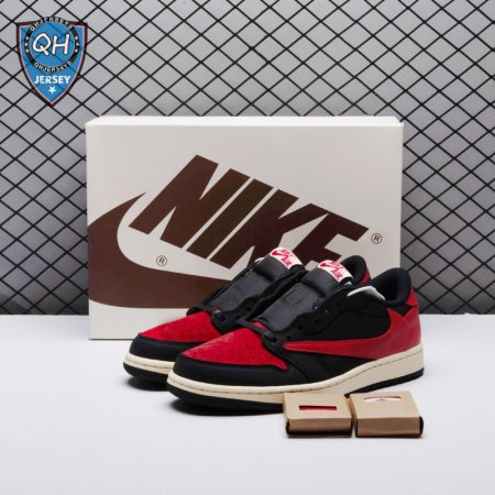 Travis Scott x Air Jordan 1 Low Bred Unisex