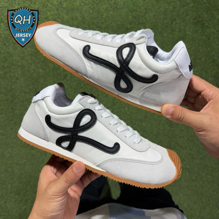 LOEWE Flow Runner White and Black