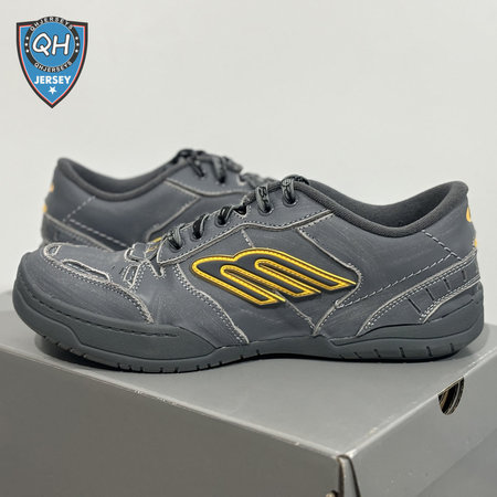 Balenciaga Hamptons Worn-Out Grey and Yellow