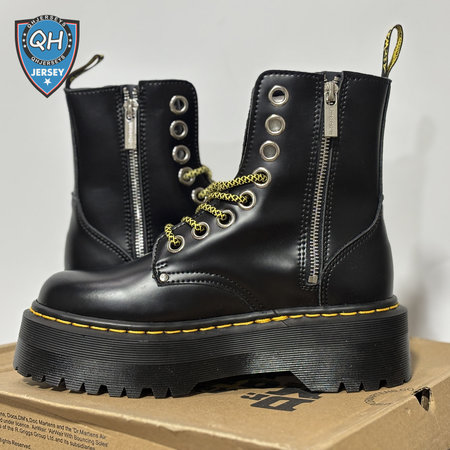 Dr.Martens Jadon Platform Boot Black Smooth Leather