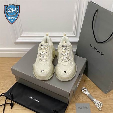 BALENCIAGA MEN'S TRIPLE S SNEAKER CLEAR SOLE - BB193