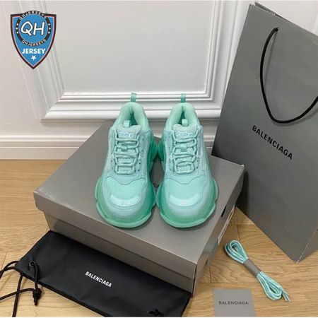 BALENCIAGA MEN'S TRIPLE S SNEAKER CLEAR SOLE - BB187