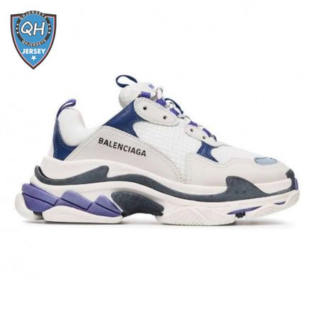 BALENCIAGA TRIPLE S TRAINERS - BB30