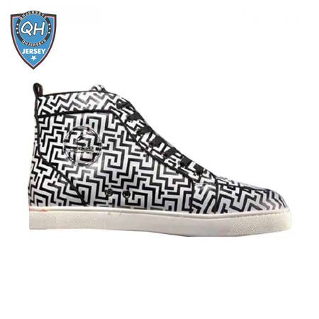 CHRISTIAN LOUBOUTIN HIGH TOP SNEAKER - CL136