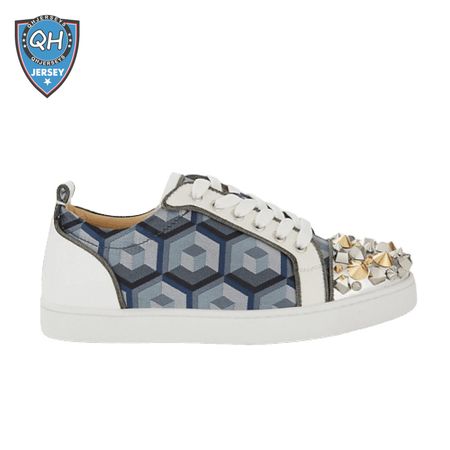 CHRISTIAN LOUBOUTIN LOW TOP SNEAKER - CL10