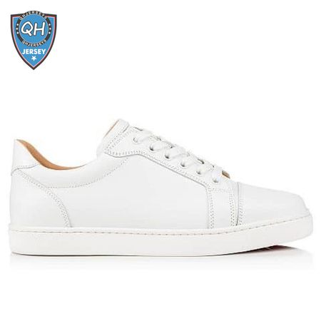 CHRISTIAN LOUBOUTIN LOW TOP SNEAKER - CL7