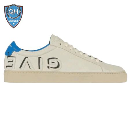 GIVENCHY LOW SNEAKER IN LEATHER - GVC3
