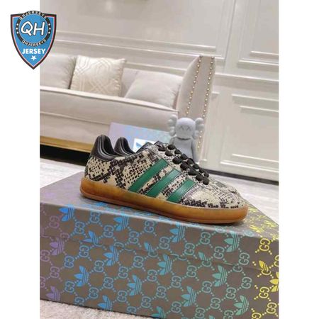 GUCCI GAZELLE SNEAKER - GC106